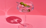 Magnigique cocktail pink martini servi à Londres