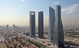 Vue panoramique des 4 gratte-ciels