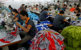 Usine-Textile-Thailande-ouvriers