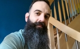 La barbe de Loïc Papillon est désormais célèbre au Royaume-Uni