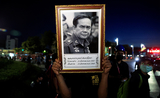 Manifestants-Thailande-Prayuth