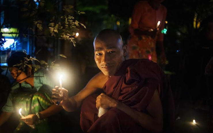Thadingyut Fête lumières Birmanie