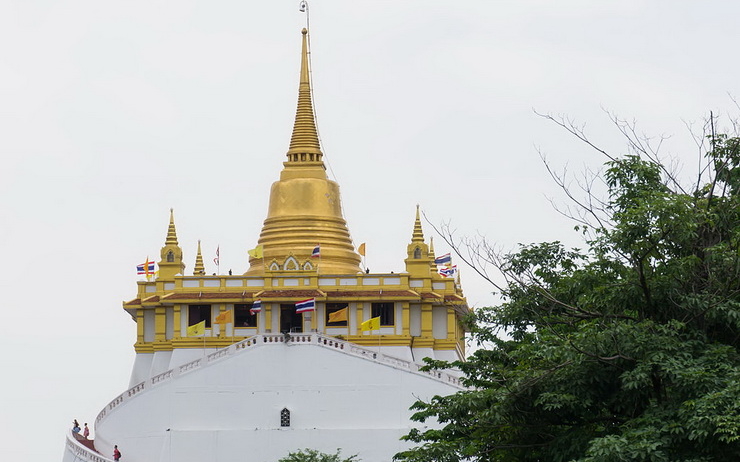 scandale temple Thailande Wat Saket Bangkok