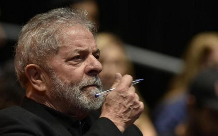 Lula, pétition, président