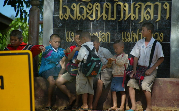 Mae-Fa-Luang-School-740