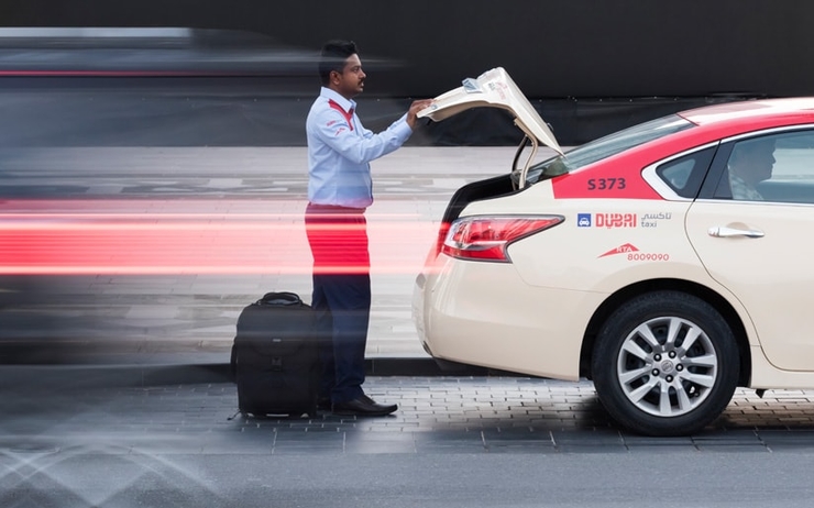 Dubai-RTA-taxi-sans-chauffeur-futur-Gitex