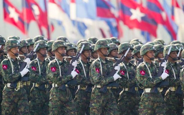 Mouvement de troupes dans l'Etat Mon en Birmanie