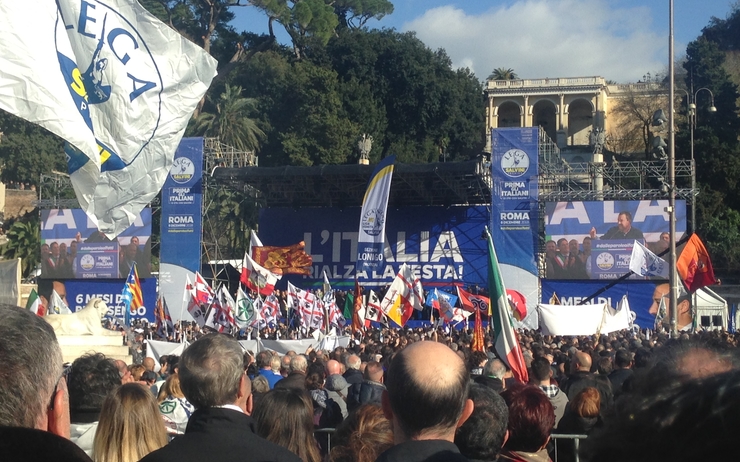 Matteo Salvini a rassemblé ses partisans samedi à la Piazza del Popolo.
