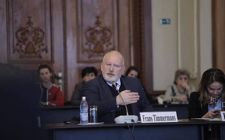 Roumanie enregistre plainte contre Timmermans