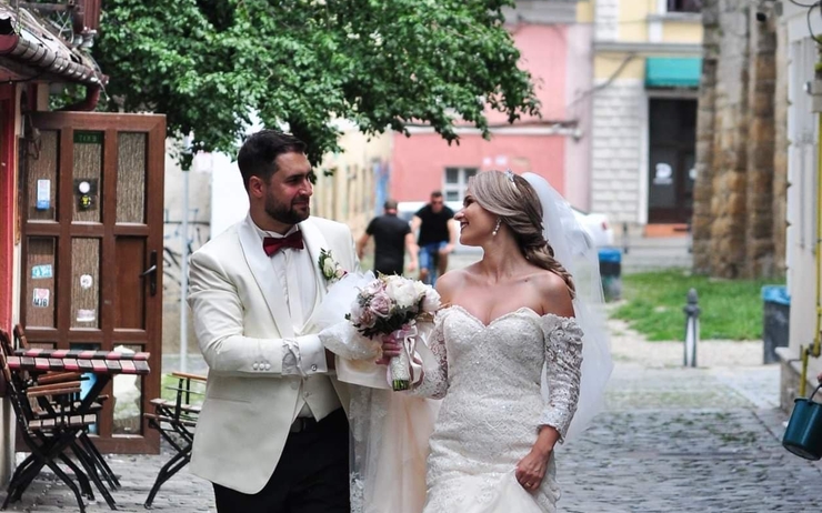 couple franco roumain Julien Ana Cluj-Napoca Roumanie 