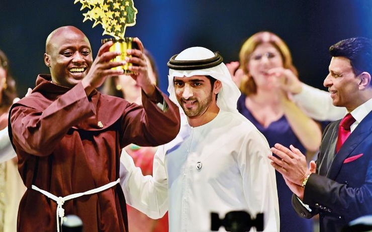 Dubai-EAU-prix-meilleur-enseignant-au-monde-Peter-Tabichi