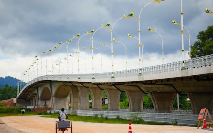 Inauguration du 2ème pont de l'Amitié Birmano-Thaï en Birmanie