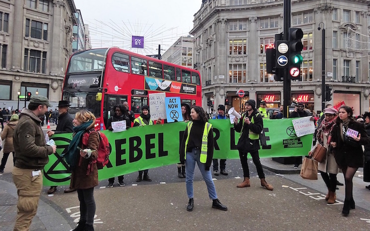 Extinction Rebellion Londres manifestations rues bloquées