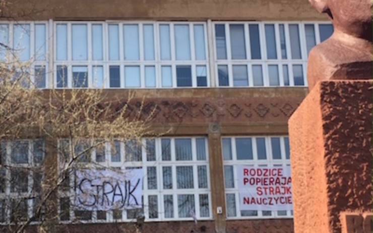grève enseignants varsovie 