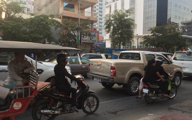 embouteillage phnom penh urbanisme