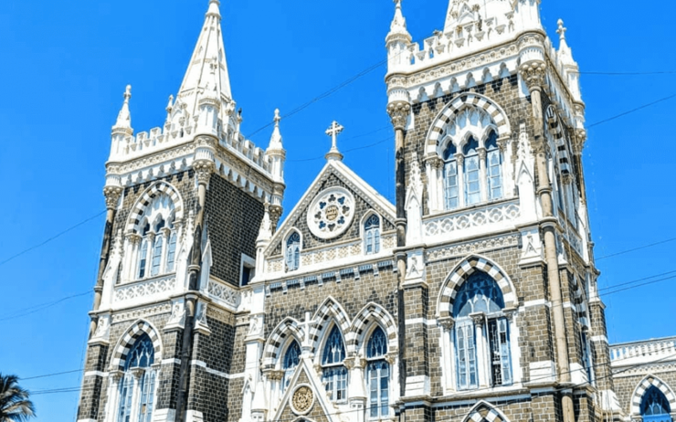 sécurité renforcée Eglises Bombay