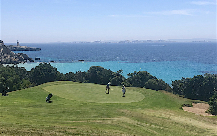 Sperone golf Air Corsica vol pas cher vacances Corse