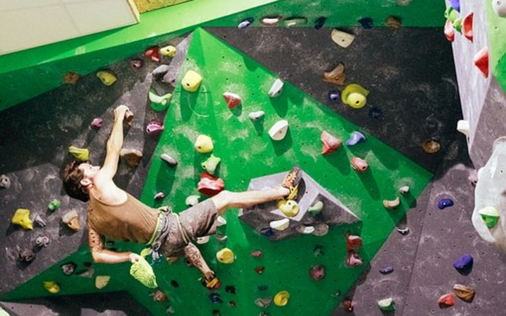 escalade sport bouldering Boulderwelt Francfort