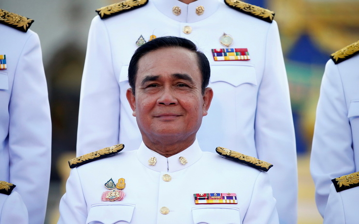 Prayuth-Constitution-Thailande