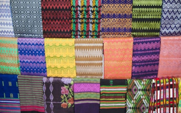 WDC cotonnades colorees en Birmanie