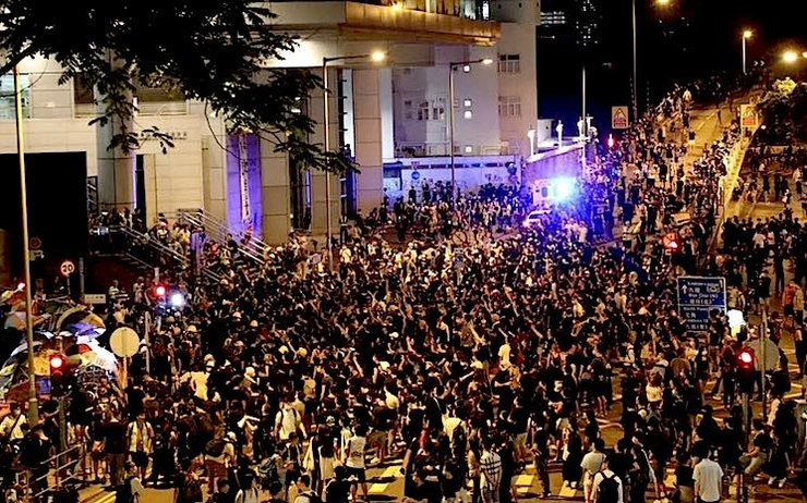 manifestations Hong Kong expatriés français