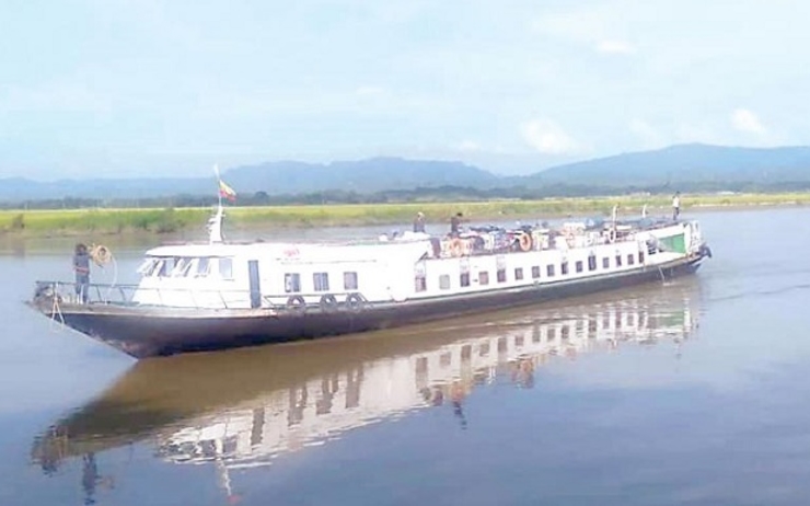 Le ferry attaqué par l'armee arakanaise le 26 octobre en BIrmanie