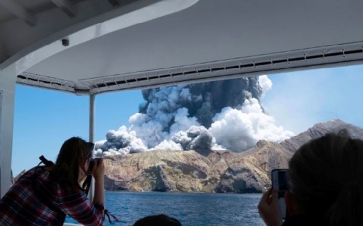 White Island touristes éruption