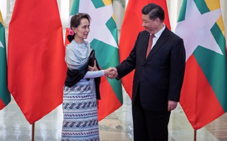 Aung San Suu Kyi Birmanie et Xi Jinping