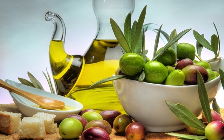 Olive_Bread_Foliage_Oil_563257_1280x831