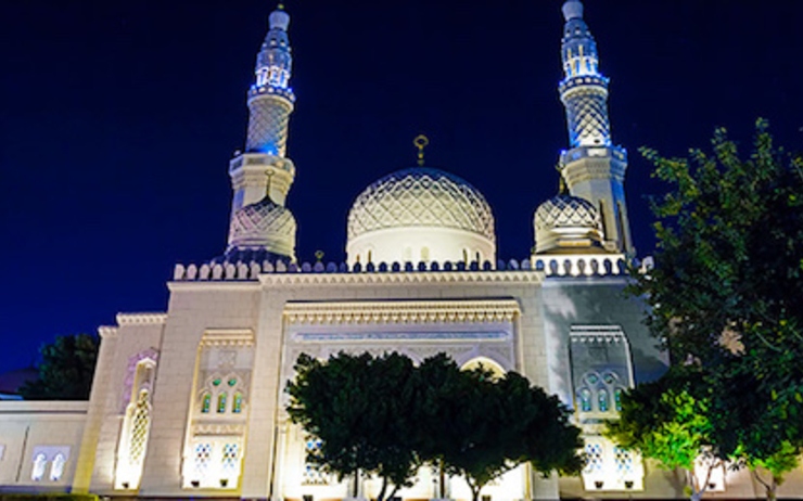fermeture des mosquées aux EAU 