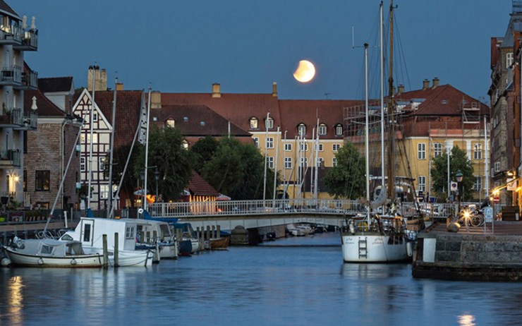 Eclipse lune Copenhague, Eddy Métais photo 