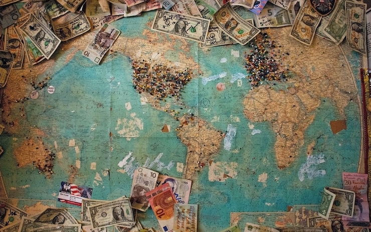 Covid-19 : Dévalorisation et guerre des devises | lepetitjournal.com