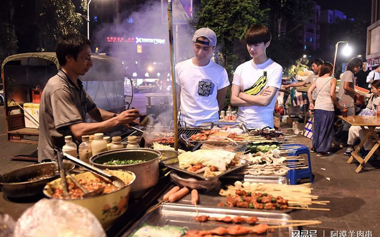 brochette-barbecue-chine-shanghai-street-food