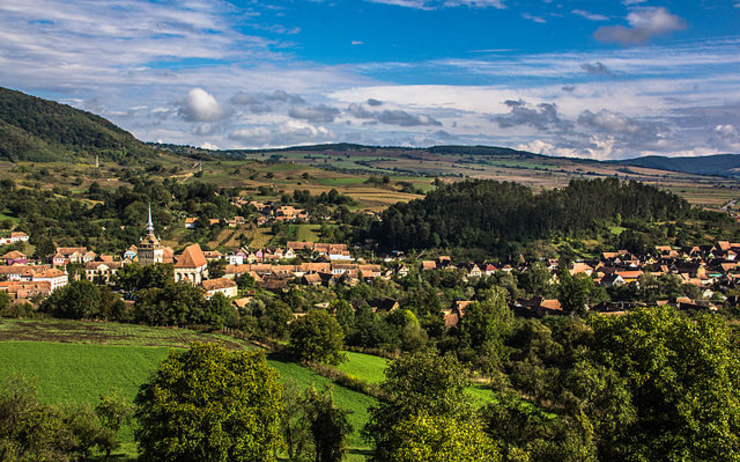 collines de la Transylvanie Roumanie tourisme villages saxons