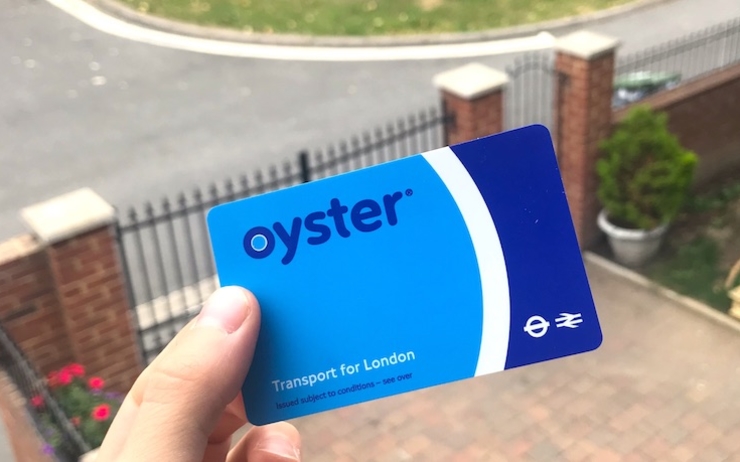 Oyster card origine nom transports Londres