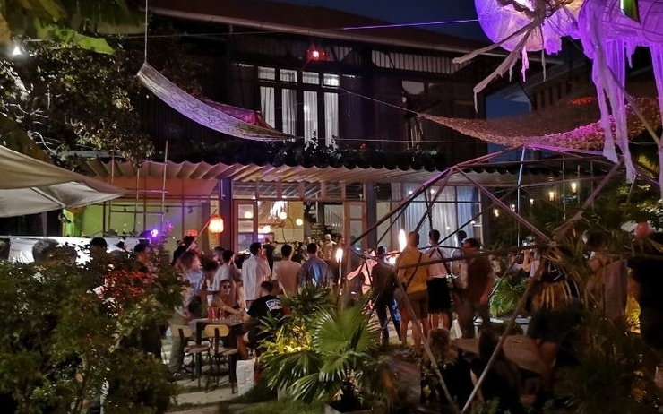 réouverture bars boîtes événements Saïgon