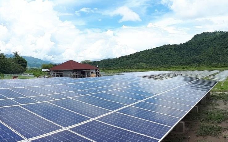 solaire énergie Indonésie DEKA