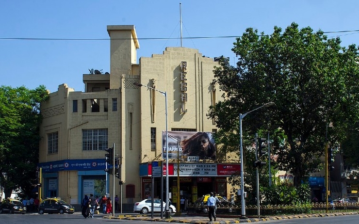 Mumbai cinema theatre reouverture