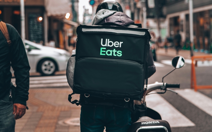 Deliveroo Uber Eats Just Eats Livraison Commande Restaurants Confinement Royaume-Uni