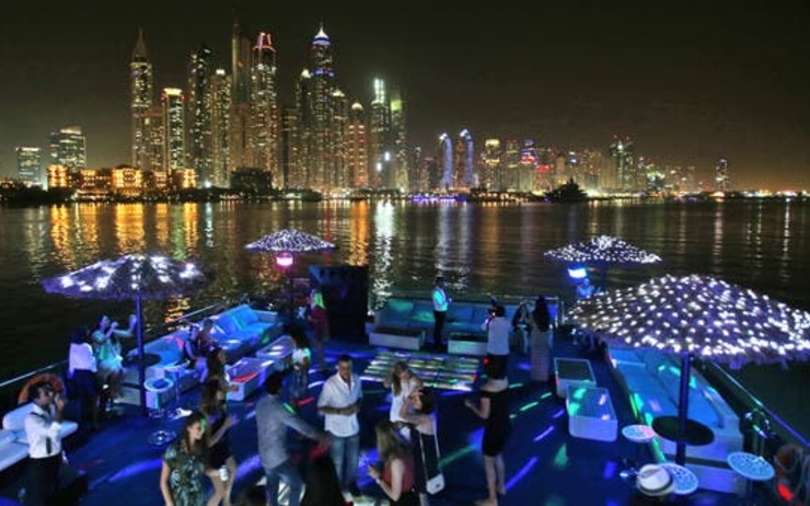 Rappel sur les règles de restrictions Covid à Dubaï 