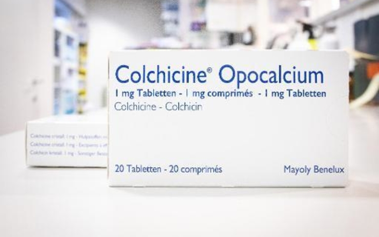 colchicine autorisé agence medicament Grece