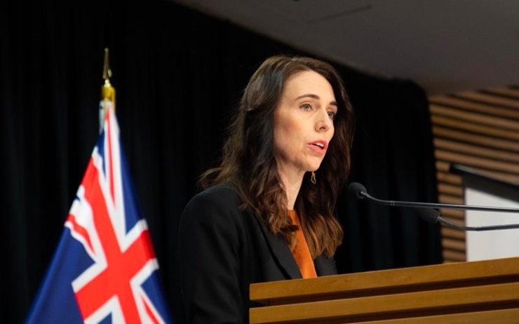Jacinda Ardern lors d'un discours en Nouvelle-Zélande