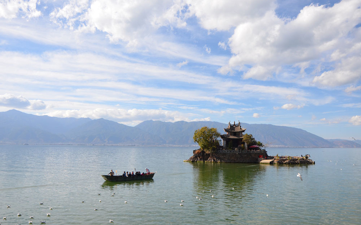 Le lac Erhai près de Dali dans la province chinoise du Yunnan