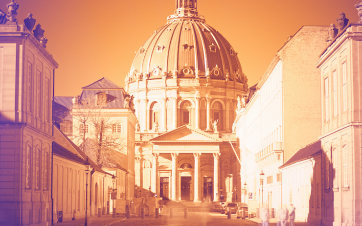 hyperose : une photo infrarouge de l'église de marbre à Copenhague