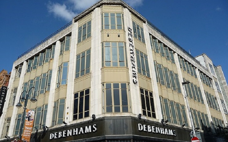 Vue d'un grand magasin Debenhams à Leeds