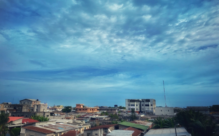 Vue d’un toit de Cotonou 