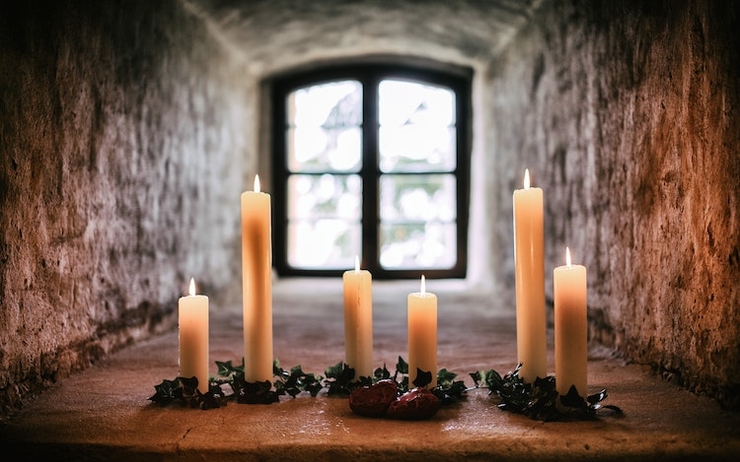 Des bougies aux fenêtres pour célébrer la libération du Danemark à la fin de la 2ème Guerre mondiale