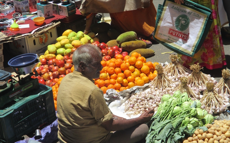 un étalage du marché à Chennai en Inde