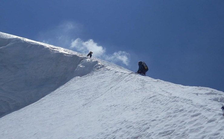avalanche expédition roumano-slovaque Himalaya