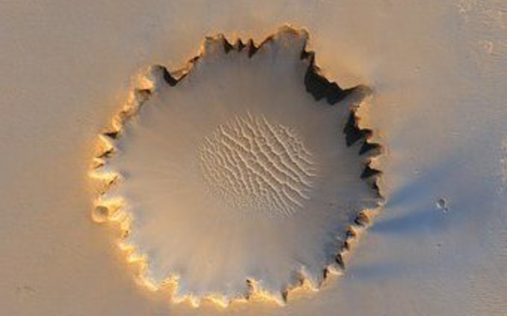 cratère planète mars